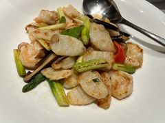 黑鸡纵山药炒虾球-俏江南天津时尚曲艺主题餐厅(马场道店)