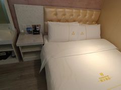 -德全心悦酒店(北京金台路地铁站店)