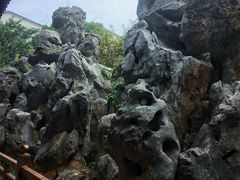 -绳金塔