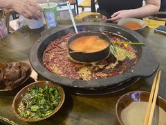 -黄潇洒老火锅(九眼桥宏济巷店)