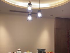 -九头鹰家宴(岳家嘴店)