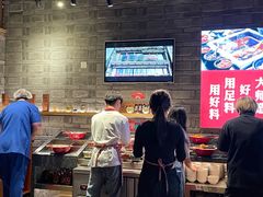 -老牌坊云南鱼豆花火锅(哈西万达店)