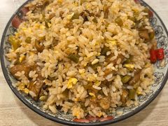 -老头爱马仕酸豇豆炒饭(丰富路店)