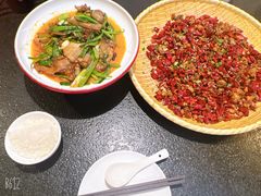 -万重锦·人文川菜馆(骡马市店)