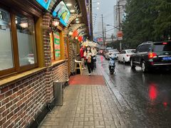 -清真·玛丽亚新疆菜主题餐厅(浙江中路店)