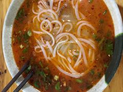 pa肉饵丝-巍山𤆵肉饵丝