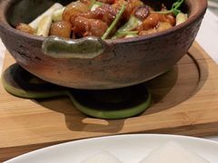 -香港百合居(LCM置汇旭辉广场店)