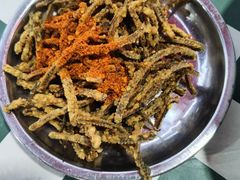 -大众跷脚牛肉馆·非遗传承单位(峨眉山店)