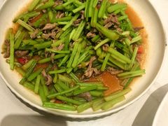 -洛东土菜馆(建国北路店)