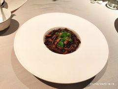 响油鳝丝-屋里厢上海菜馆