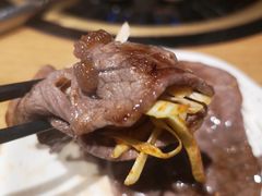 -炼火烤肉店