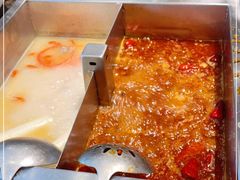 -皇城老妈·大连海鲜火锅(港湾店)