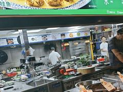 -黄泥岗·地道湖北菜(奥特莱斯店)