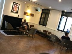 大堂-星巴克臻选(广州沙面店)