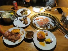 -韩京炭火烤肉自助料理(柯桥万达店)