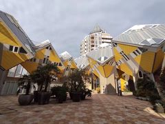 -立体方块屋