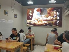 -朱大嘴肥肠血旺(福字街店)