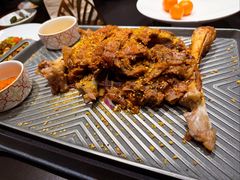 招牌香酥羔羊腿-羊门客在·烤盐池滩羊·川菜