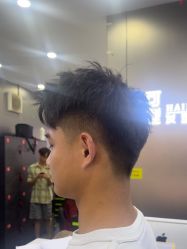 -米可造型烫发染发