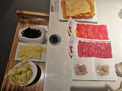 -潮牛壹号鲜牛肉火锅(新亚太店)