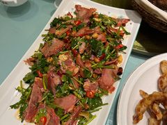 -吴记酱骨炖菜馆(康安路店)