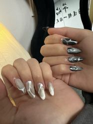 -芊屿芊浔美甲