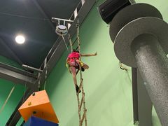 -重庆际华园室内极限运动中心