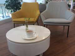 -上海宝宁宝马4S店