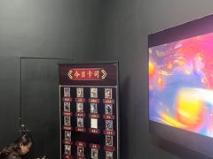 -暴风岛沉浸式体验馆(百联世纪店)