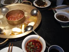 -怡品川宇火锅(宝立方店)