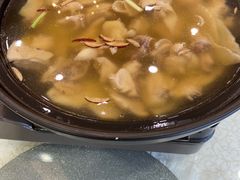 -龙悦湾酒家·八阵鱼生·渔人码头店