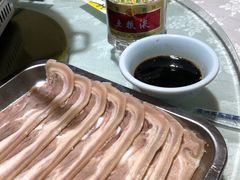-茸梅路右拐龙虾-农家菜(松江店)