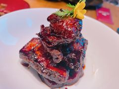熏鱼-青年公社烤鸭(肇嘉浜路店)