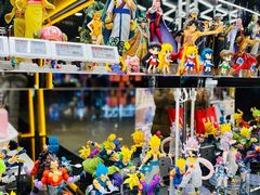 -泡泡玛特POPMART(侨福芳草地店)