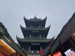 -华光驿站私房菜·黑金冠