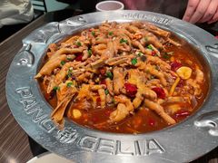 -胖哥俩肉蟹煲(湖滨银泰in77店)