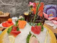 秒懂三文鱼-文三酒肆自助放题(新街口友谊广场店)