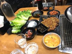 -肉甲韩国木炭烤肉(新壹街1店)