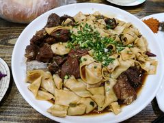 胡羊焖饼-壹阁胡羊焖饼(特色小吃街店)
