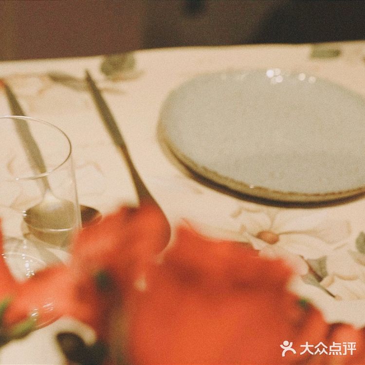 求婚策划 | 浪漫满屋求婚晚宴布置