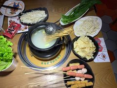-尚品小土屋涮毛肚(李沧万达店)