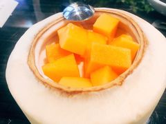 -东椰·海南椰子鸡火锅(朝阳门店)