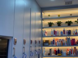 -Show fa salon 秀发沙龙