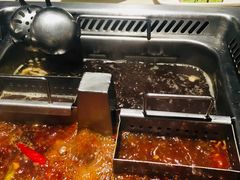 -海底捞火锅鲜切牛肉主题店(长寿路店)
