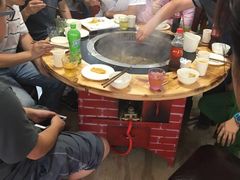 -粘豆包柴火铁锅炖