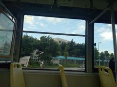 -成都濑川外国语学校