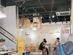 -百年尹氏汤包(湖南路狮子桥店)
