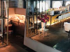 -穹六人间 people 6(岳阳路店)