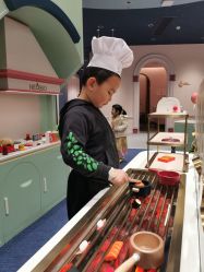 -奈尔宝家庭中心·亲子餐厅(北京东坝万达店)