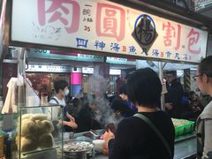 -六合夜市